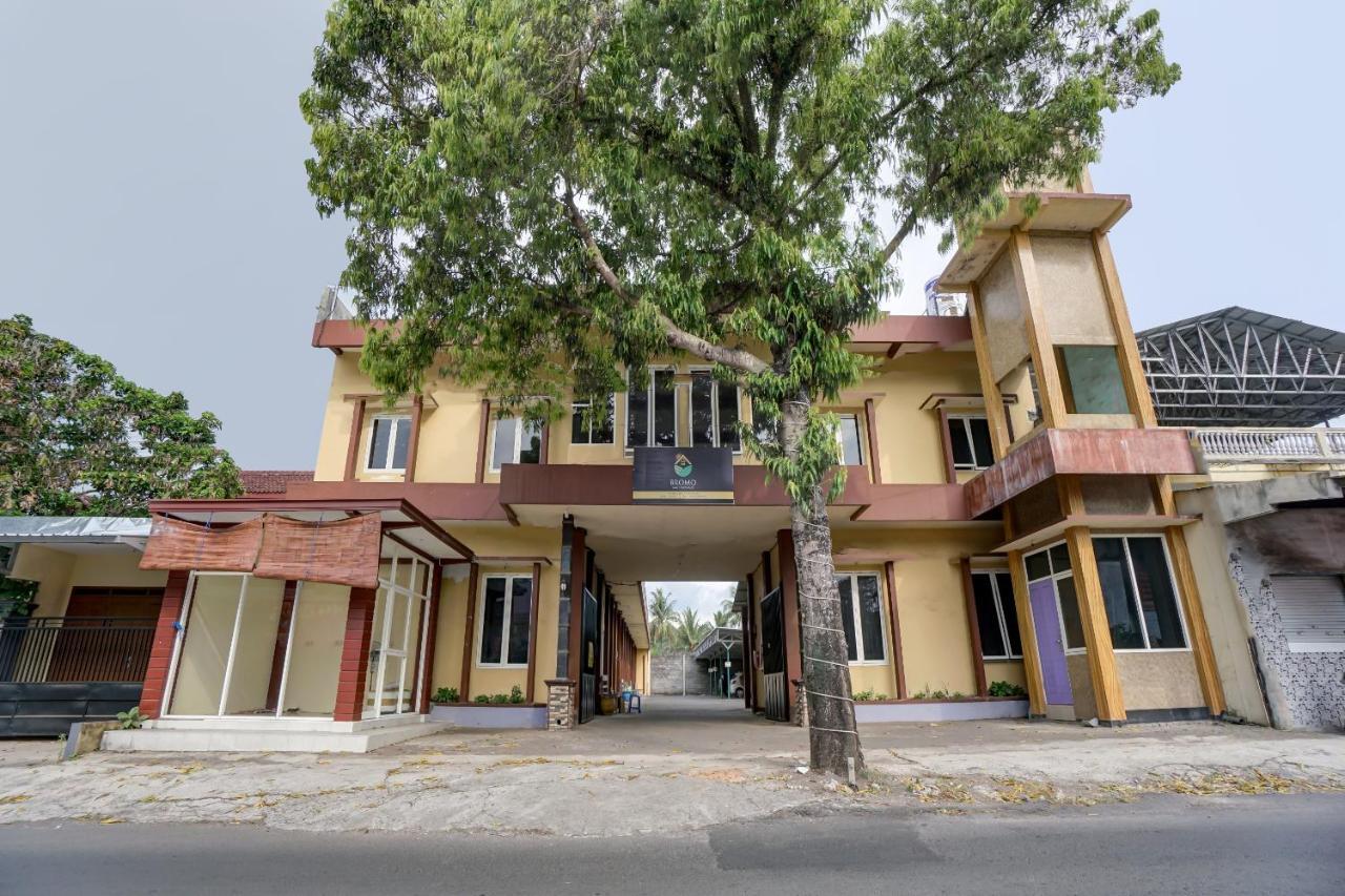 Oyo 3298 Bromo Guest House Family Malang Bagian luar foto